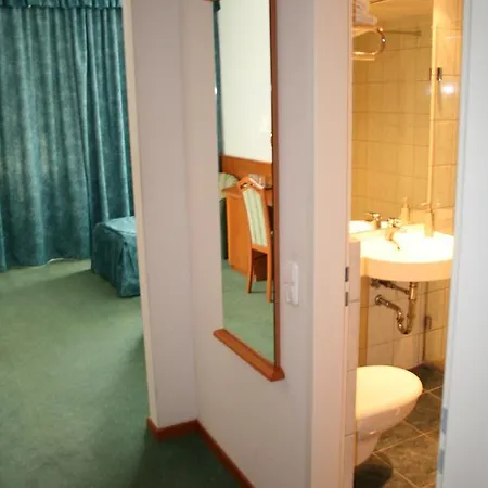 Park Es Rendezveny Centrum Hotel Bábolna